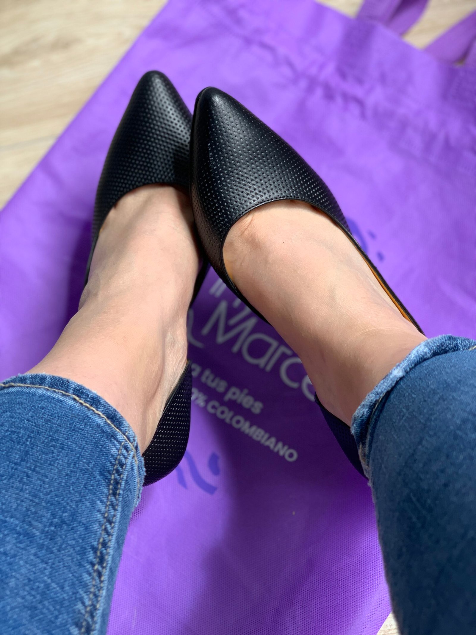 zapatilla dama cuero negro zapatilla dama cuero negro