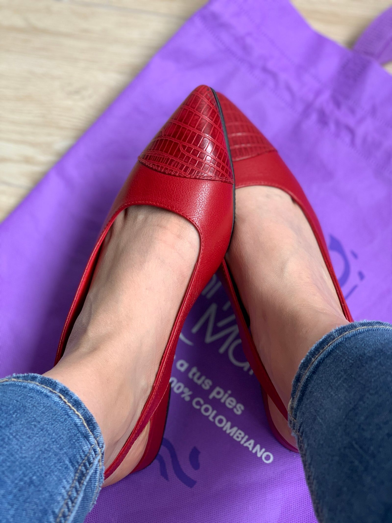 zapatilla dama cuero rojo zapatilla dama cuero rojo