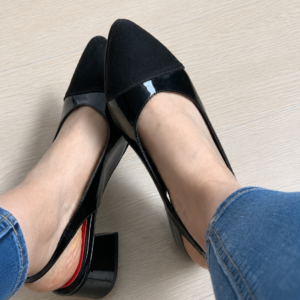 ref 3067 cuero negro x puntera gamuza